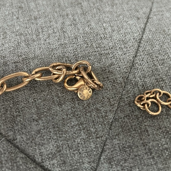 Sparkle Chunky Gold Necklace - Picture 4 of 4